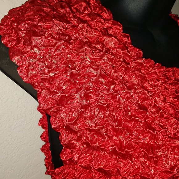 Red Hat Ladies Bubble Top - Picture 6 of 13